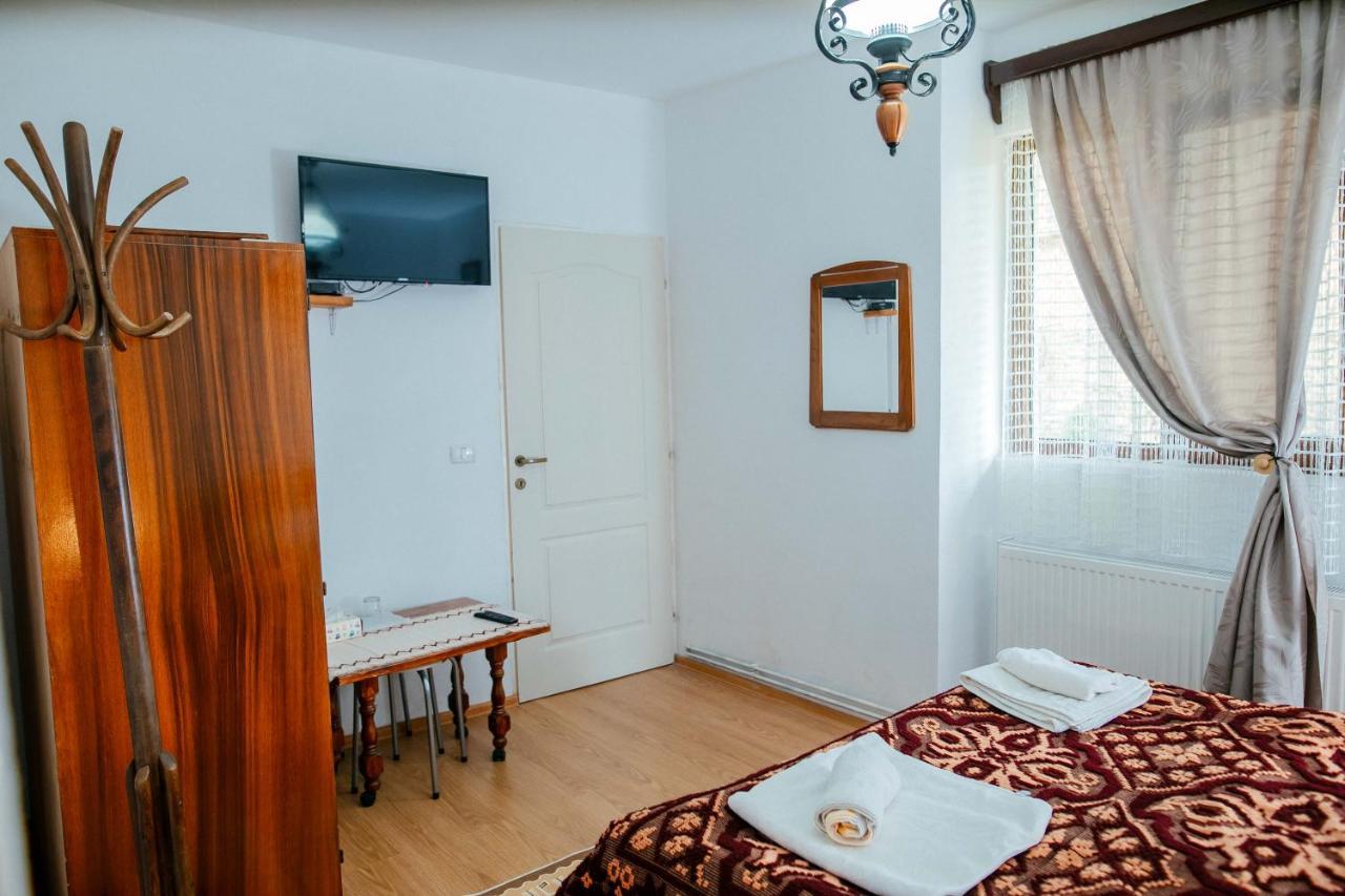 Casa Pe Valea Hartibaciului Guest House Barcut Екстериор снимка