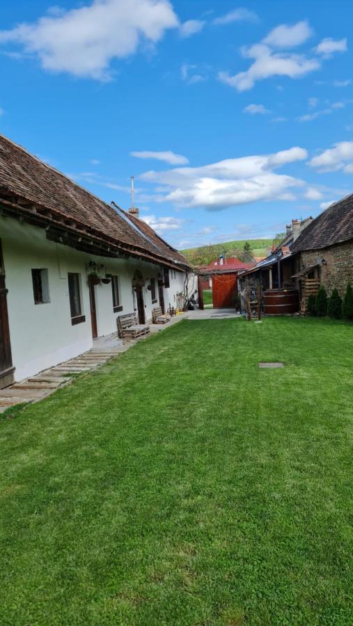 Casa Pe Valea Hartibaciului Guest House Barcut Екстериор снимка