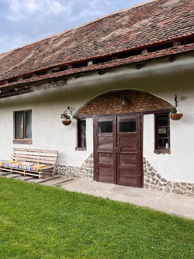Casa Pe Valea Hartibaciului Guest House Barcut Екстериор снимка